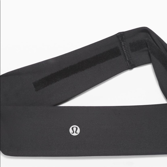 lululemon athletica Accessories - LuluLemon Fly Away Tamer Headband II *Luxtreme